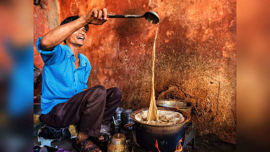 नोकरीला लाथ, चहाची मिळाली साथ; MBA सोडून चहाची टपरी सुरू करणाऱ्या तरुणाची करोडोंची उलाढाल