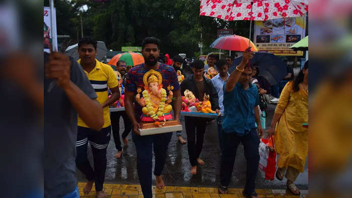 पुण्यातील गणपती विसर्जनाचा फोटो (स्वप्नील शिंदे)