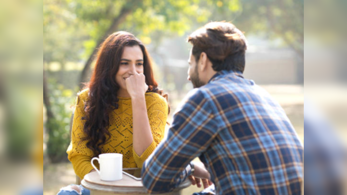 Relationship Tips: लग्नाआधी होणाऱ्या पतीशी बोलताना या गोष्टींची काळजी घ्या, नाहीतर नातं सुरू होण्यापूर्वीच संपेल