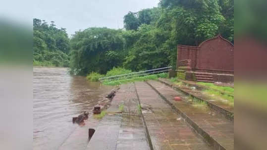 फोनवर ब्लॉक केल्याने बॉयफ्रेंडच्या डोक्यात तिडीक गेली, संतापात धक्कादायक कृत्य; शहरात खळबळ