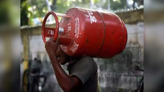 LPG Price: गृहिणींसाठी आनंदाची बातमी! घरगुती गॅस सिलिंडर होणार स्वस्त, ​निवडणुकीपूर्वी मोदींचा मास्टर स्ट्रोक