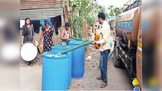 छत्रपती संभाजीनगरात ४५ वसाहती तहानलेल्या; महापालिकेतर्फे ७७ टँकरद्वारे होतोय पाणी पुरवठा