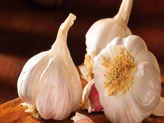 Garlic Price: বাড়ছে রসুনের দাম।