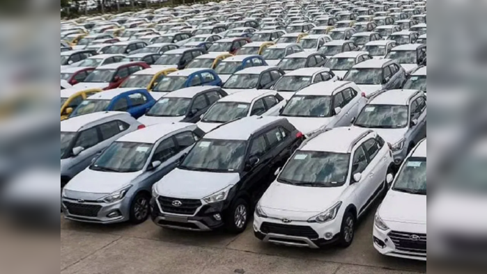 Pakistan car sales is below 5000 while india sells 3.6 lakhs car in November