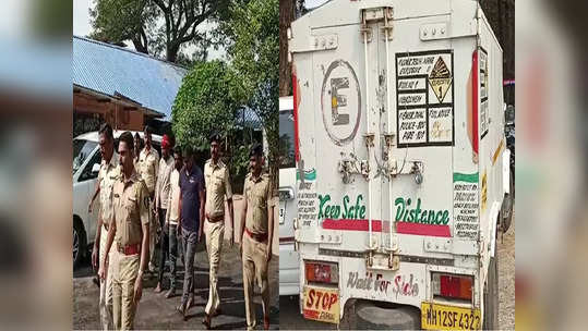 रायगड हादरलं! मोठ्या प्रमाणात स्फोटकांचा साठा जप्त; तिघांना अटक, जिल्ह्यात खळबळ