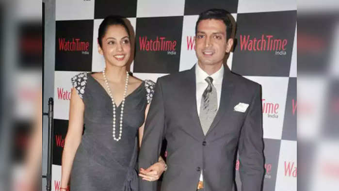 isha koppikar divorce 