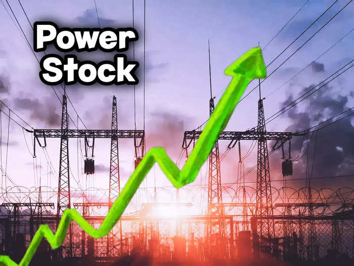 one lakh became 25 lakhs in just 4 years reliance power shares gave huge return
