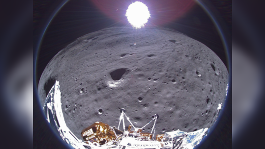 मृत्यूपूर्वी 'ओडिसियस' मून लँडरने घेतली चंद्रकोर पृथ्वीची अंतिम प्रतिमा