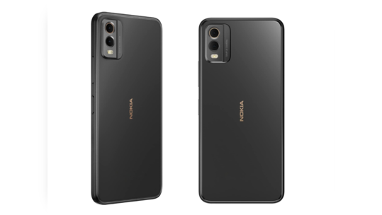 Nokia C32 झाला स्वस्त, कंपनीनं गुपचुप केली १५०० रूपयांची कपात<em> </em>