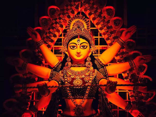 चैत्र नवरात्रि क्यों मनाई जाती है और क्या है इसकी विशेषताएं? चैत्र नवरात्रि और शारदीय नवरात्रि में क्या अंतर है?