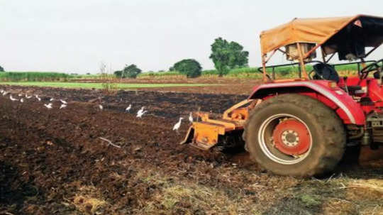 Kharif Crop : खरीप हंगामाच्या पेरणीसाठी पूर्वमशागतीच्या कामांना वेग; शेतकऱ्यांचा कल कापूस, सोयाबीनकडे