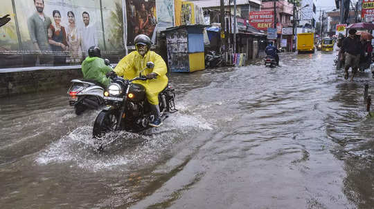 Kerala Rain: पावसाने केरळला झोडपले; IMDकडून 'या' तीन जिल्ह्यांत रेड अलर्ट जारी