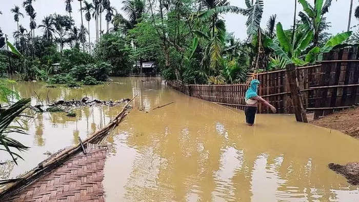 आसाममध्ये पूरस्थिती गंभीर