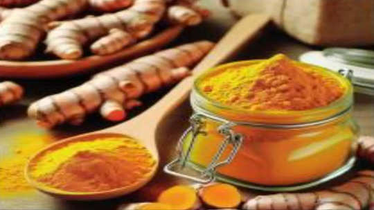 Turmeric Price : महागाईमुळे हळद काळवंडली; जेवणही झाले फिके, वर्षभर दर चढेच राहणार?