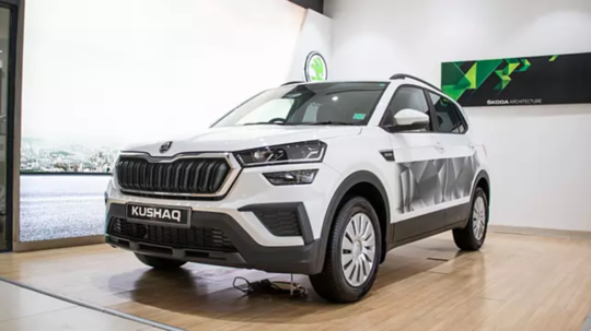 Skoda Kushaq चा सर्वात स्वस्त ऑटोमॅटिक व्हेरिएंट मार्केटमध्य लाँच; खरेदीसाठी होणार गर्दी, जाणून घ्या किंमत