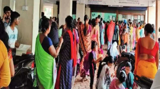 Ladki Bahin Yojana: 'लाडक्या बहिणी'कडून मागितली लाच; अकोल्यात तलाठी निलंबित