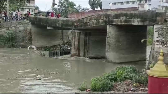 Bridge Collapses: १५ दिवसात बिहारमध्ये दहावा पूल कोसळला; गेल्या २४ तासात एकाच भागात २ पूल कोसळले, सर्वोच्च न्यायालयात याचिका