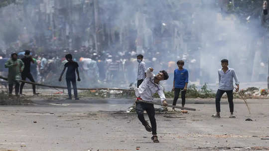 Bangladesh Violence: आजचा अग्रलेख- आता आग शमेल का?