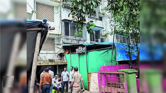 Goregaon Couple Death : लेकाकडे जायला विमानाची तिकिटंही काढलेली, त्याआधीच अघटित, गोरेगावच्या पेडणेकर दाम्पत्याचा शेवट