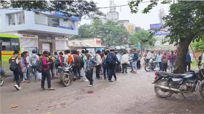 सांगलीत विद्यार्थिनीवर चाकू हल्ला