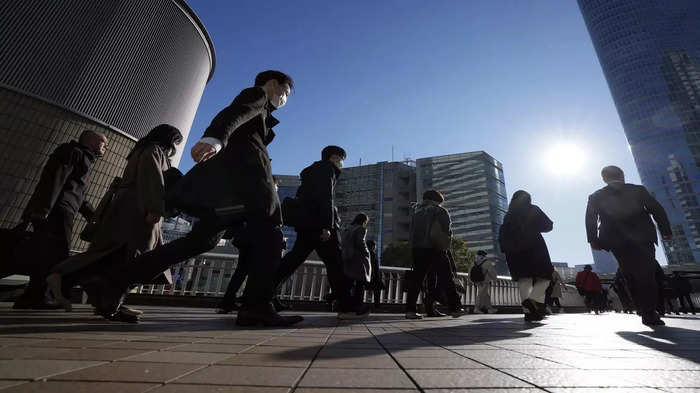 Japan government bold move to four day workweek PRI