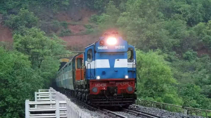 nagpur train3