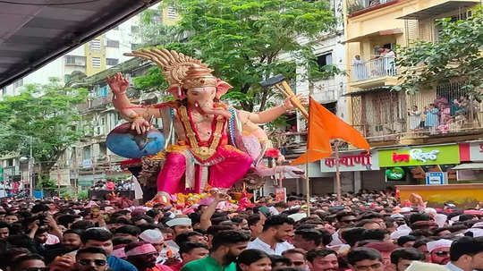 Ganpati Visarjan 2024: मुंबईकरांसाठी मोठी बातमी! गणेश विसर्जनानिमित्त आज वाहतुकीत बदल, कोणते रस्ते बंद, कोणते सुरु?