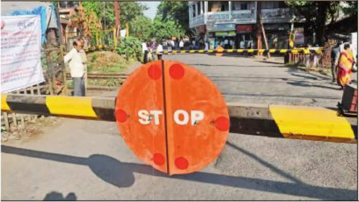 chunabhatti railway gate