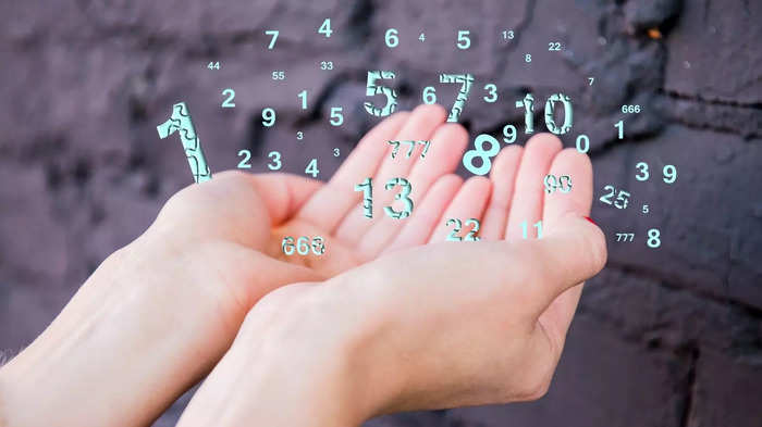 Numerology Prediction 20 October 2024: আজ ধন লাভের যোগ রয়েছে এই মূলাঙ্কের জাতকদের ভাগ্যে, আপনার দিন কেমন কাটবে?