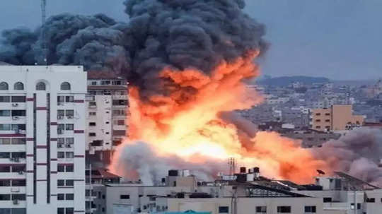 Israel Strikes in Gaza: गाझावर रात्रभर बॉम्बफेक; इस्रायलच्या हल्ल्यांत ८७ ठार, ४०हून अधिक जखमी