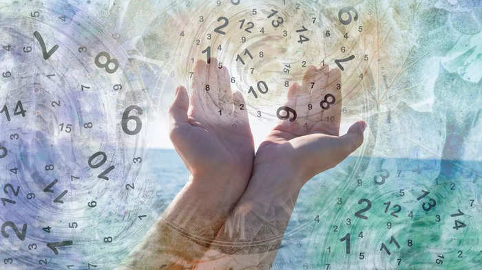 Numerology Prediction 27 October 2024: আজ চাকরি উন্নতি এই মূলাঙ্কের জাতকদের, সতর্ক থাকবেন কারা?