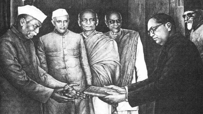 Constitution Day Quiz: भारताची राज्यघटना हाताने तिरक्या इटालिक शैलीत कुणी लिहिली होती? 'सविंधान दिना'निमित्त प्रश्नोत्तरे