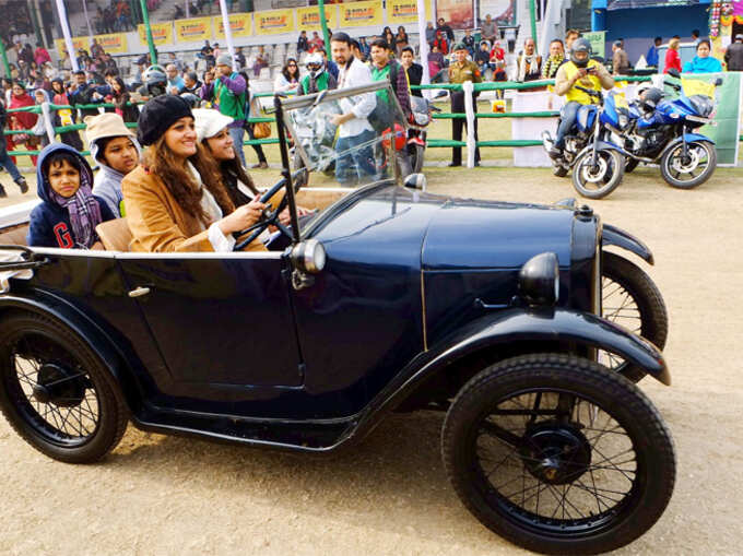 Vintage And Classic Car Rally Navbharat Times Photogallery