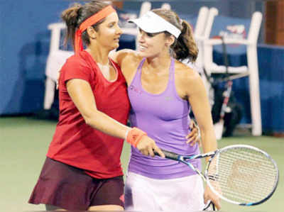US Open: सानिया-हिंगिस ने जीता विमिंस डबल्स खिताब 