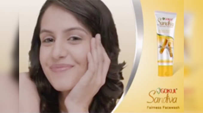 Miss India 2014 Koyal Rana in Gokul Sandiva facewash ad 