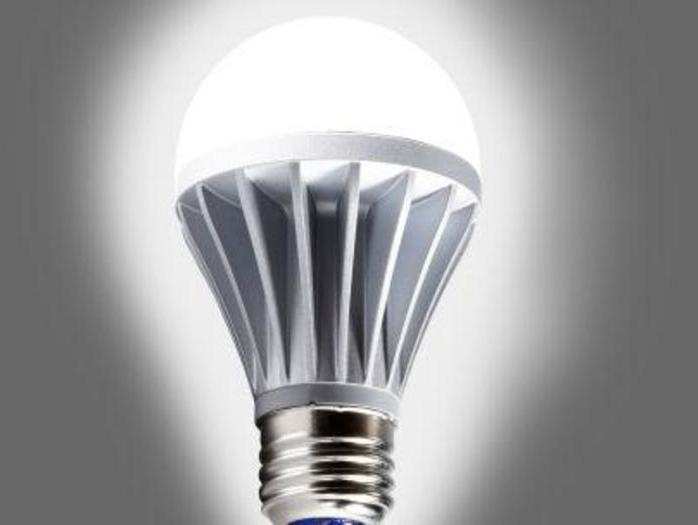 વીજ બિલમાં રાહત: સરકાર LED પછી વીજળી બચાવતા પંખા પણ વેચશે