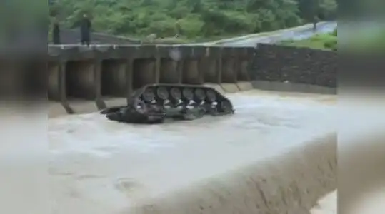 Page3 Tank Videos Latest Tank Videos Popular Tank Video Clips Samayam Tamil samayam tamil