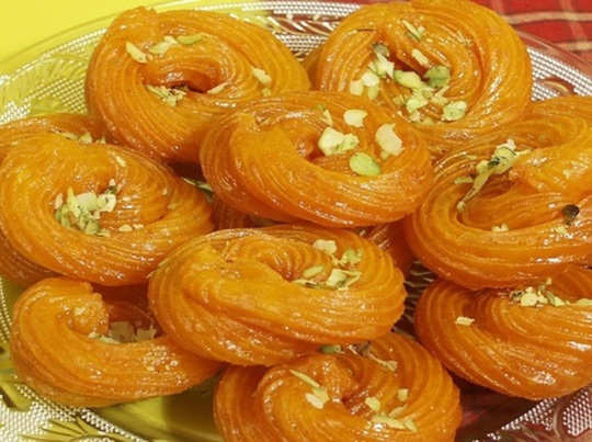 Paneer jalebi, इस बार पनीर से बनाएं टेस्टी जलेबी - recipe in hindi make  tasty paneer jalebis at home - Navbharat Times