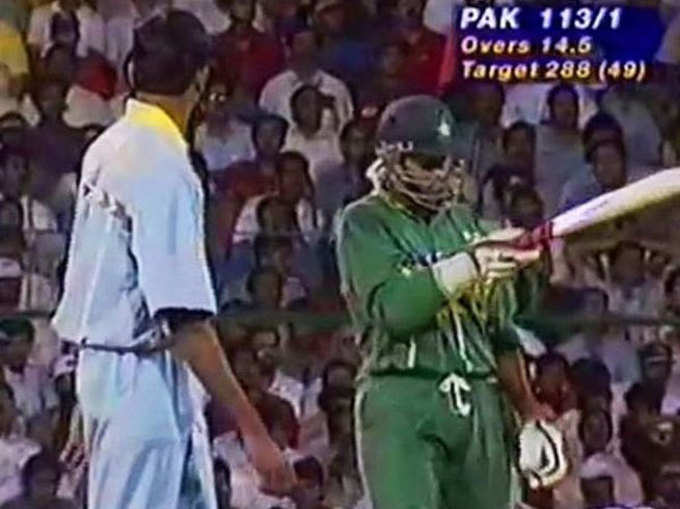 1996 विश्व कप, वेंकटेश प्रसाद -आमिर सोहेल
