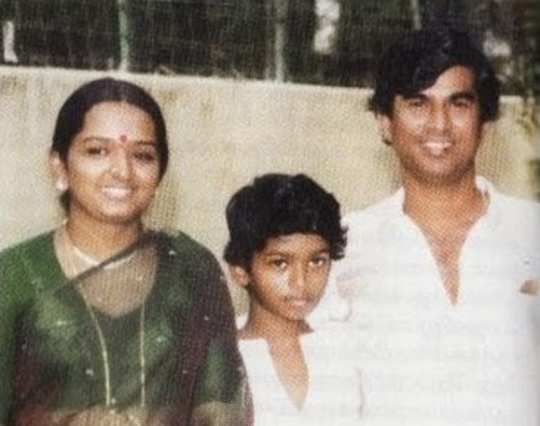 actor vijay childhood photos | Samayam Tamil Photogallery