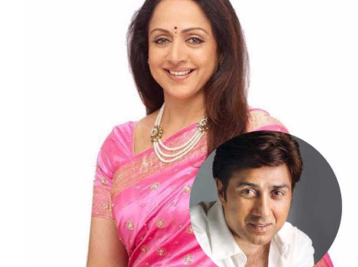 Sunny Deol स त ल ब ट सन द ओल क ब र म पहल ब र ब ल ह म म ल न Hema Malini Talks About Stepson Sunny Deol On The Launch Of Her Biography Navbharat Times