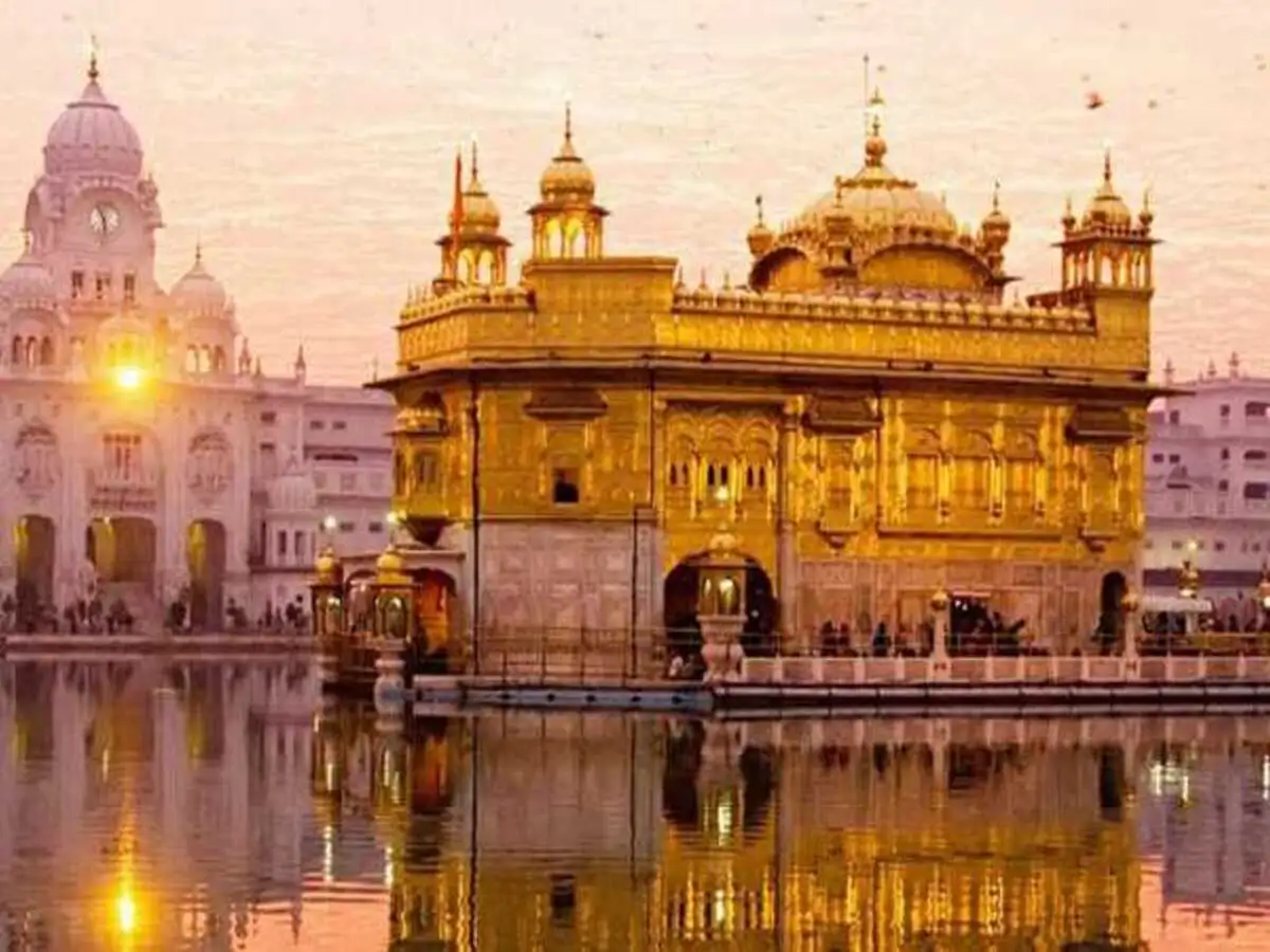 Essay on golden temple amritsar image