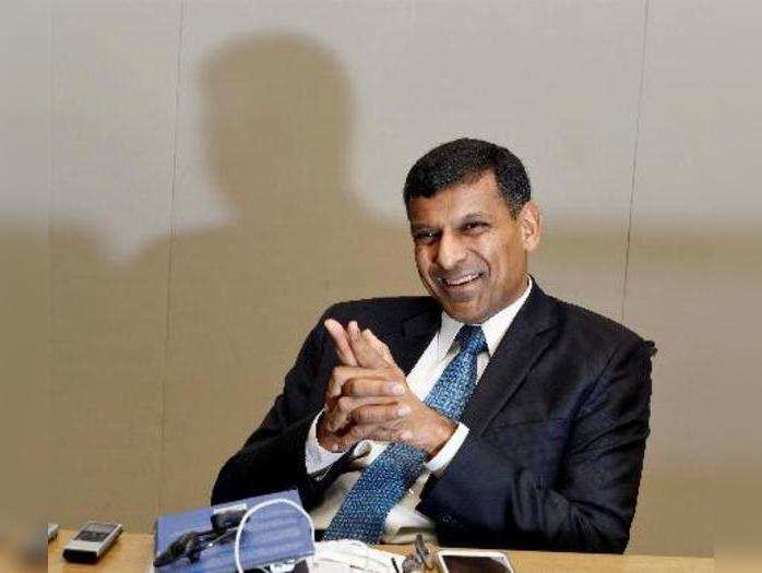 Raghuram Rajan म द सरक र क क मक ज क तर क ल कत त र क रघ र म र जन न जत य स द ह Raghuram Rajan Opens Up On What S Working And What S Not Working For India Navbharat Times