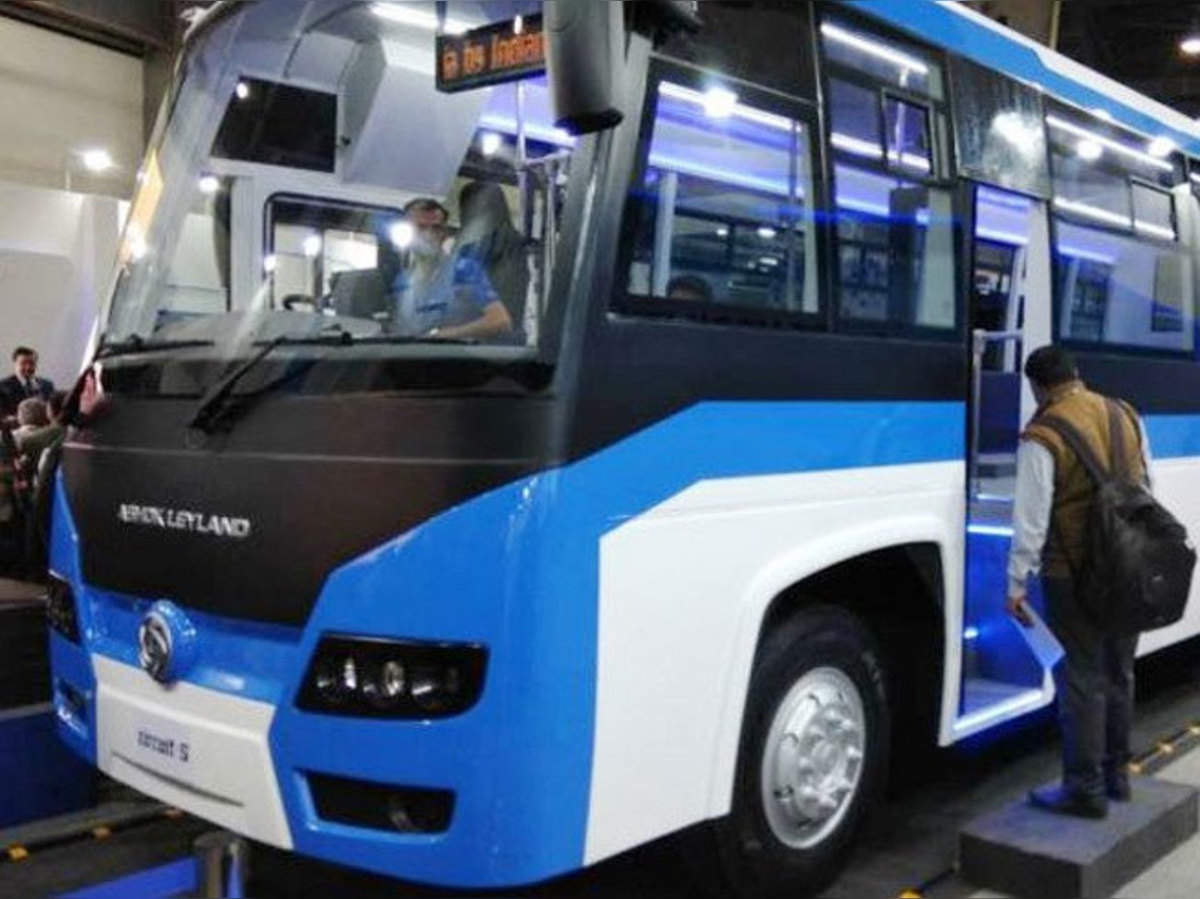 Ashok Leyland Bus अश क ल ल ड न आ ट एक सप म अनव ल क सर क ट एस इल क ट र क बस Ashok Leyland Unveils Circuit S Electric Bus Know Features Navbharat Times