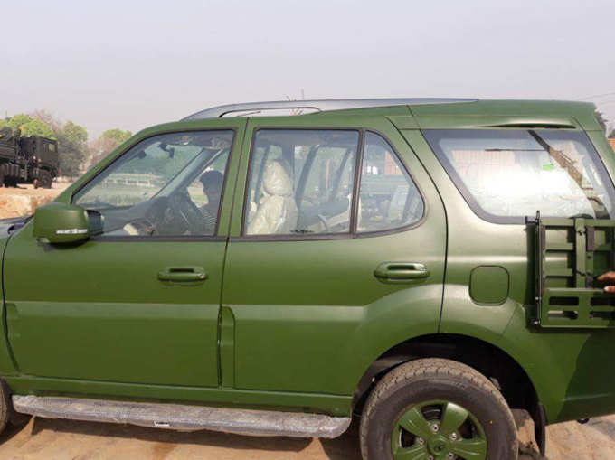 Tata Safari Storme Tata Safari Storme For Indian Army In Matte Green Color Is New Vehicle Navbharat Times Photogallery