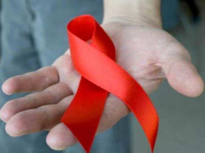 लाल रिबन और एड्स