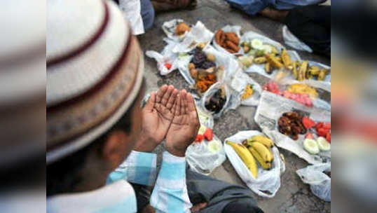 अयोध्येतील ५०० वर्षे जुन्या मंदिरात इफ्तार