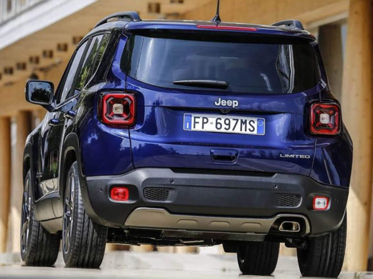 Jeep Renegade ज न Jeep Renegade क फ सल फ ट म क य ह ग ख स Watch Jeep Renegade Facelift Revealed Navbharat Times