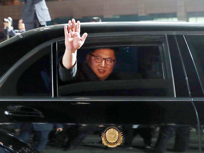 Kim Jong-Un की शानदार बुलेटप्रूफ मर्सडीज कार, जानें इसकी खूबियां