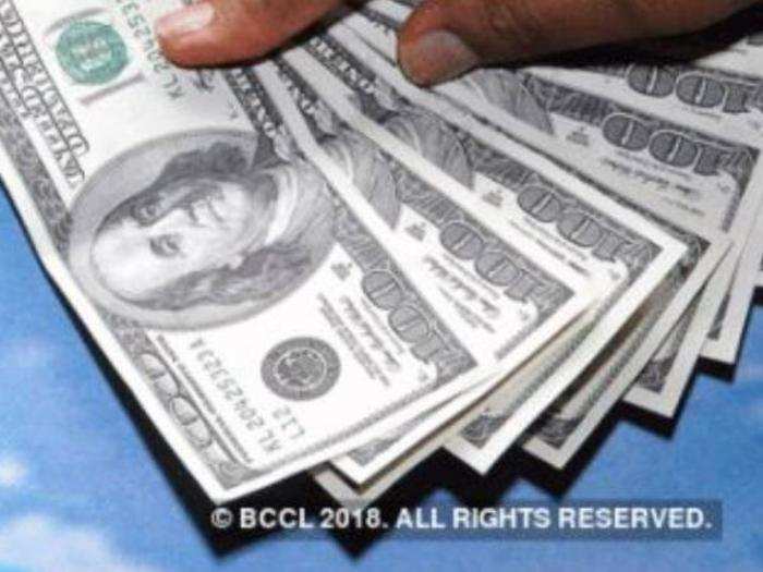 विदेशी मुद्रा भंडार में 2.25 अरब डॉलर की गिरावट